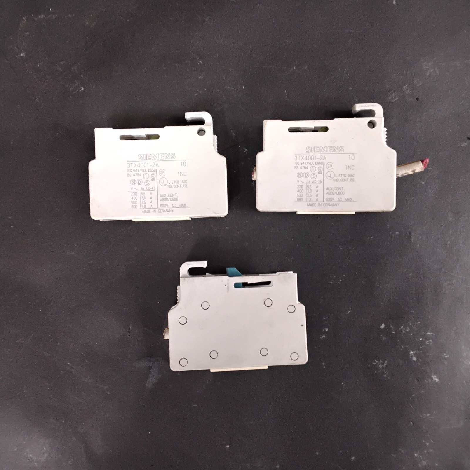 Used SIEMENS 3TX4001-2A AUXILIARY CONTACT BLOCKS - GROUP OF 3 ($25 OBO)