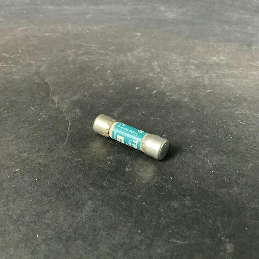 Used BUSSMANN FNQ 3 TIME DELAY FUSE - SET OF 6 ($18 OBO)