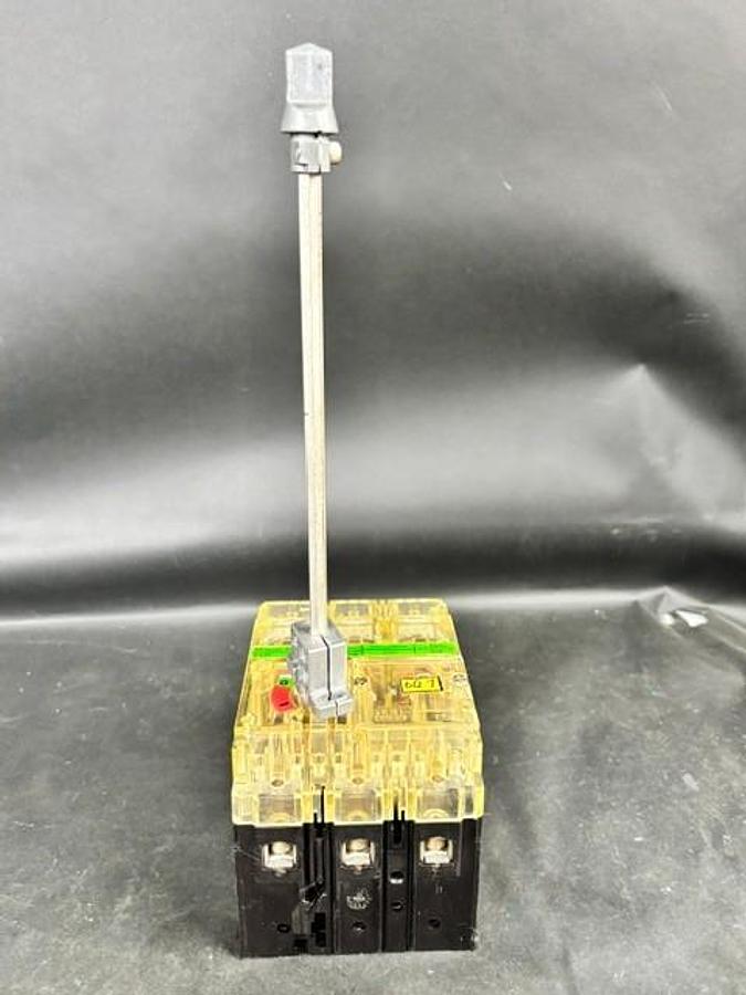 Used MOELLER N6-63 DISCONNECT SWITCH