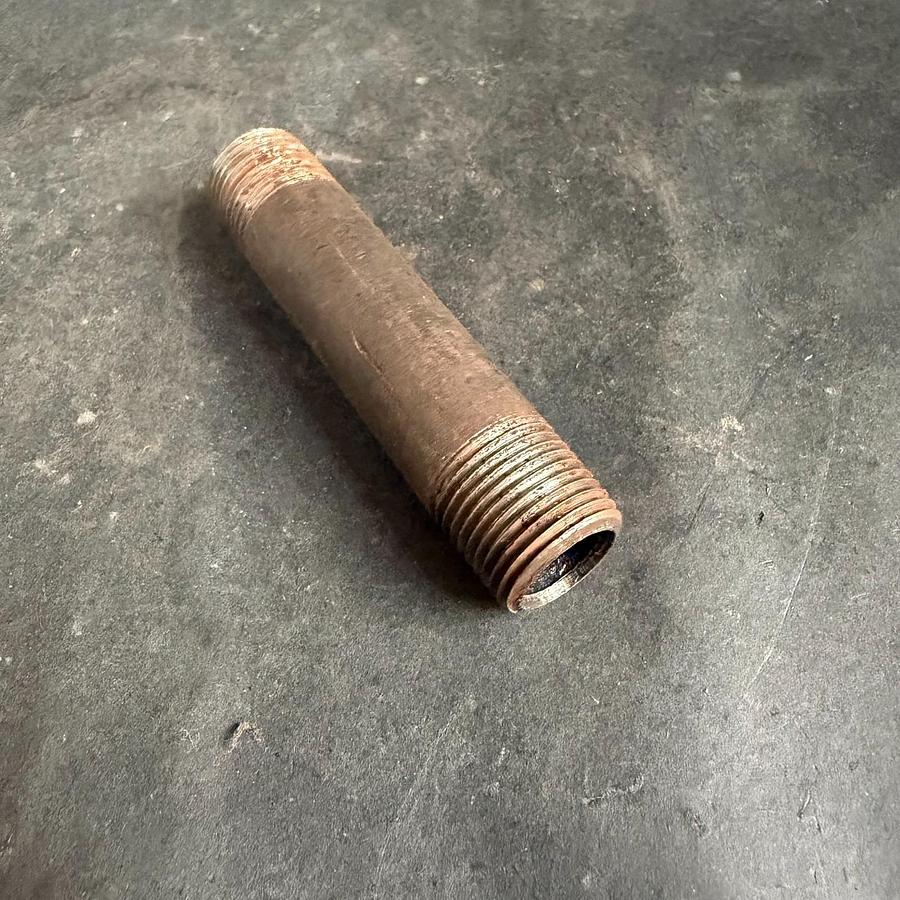 Used MSC 3/8X3 BLK WELDED NIPPLE