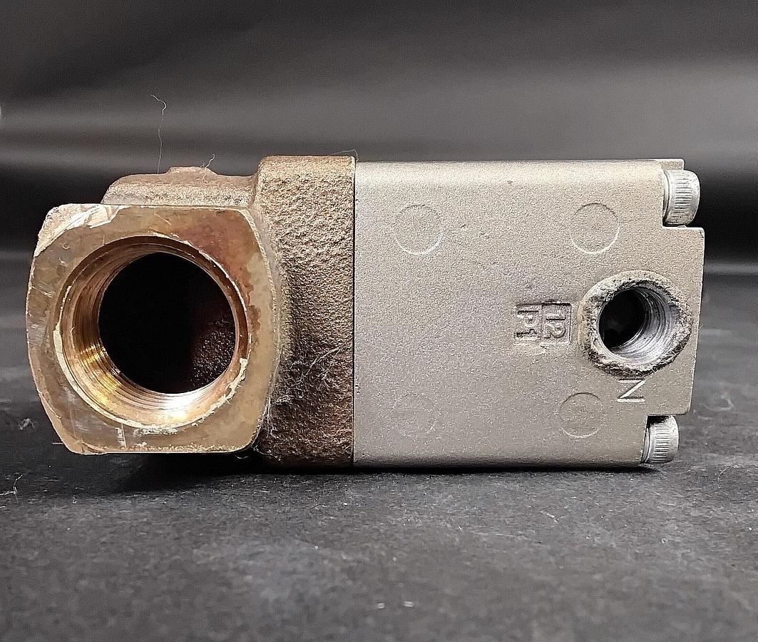Used SMC VNB 201A-N15A 2-PORT PROCESS VALVE ($55 OBO)