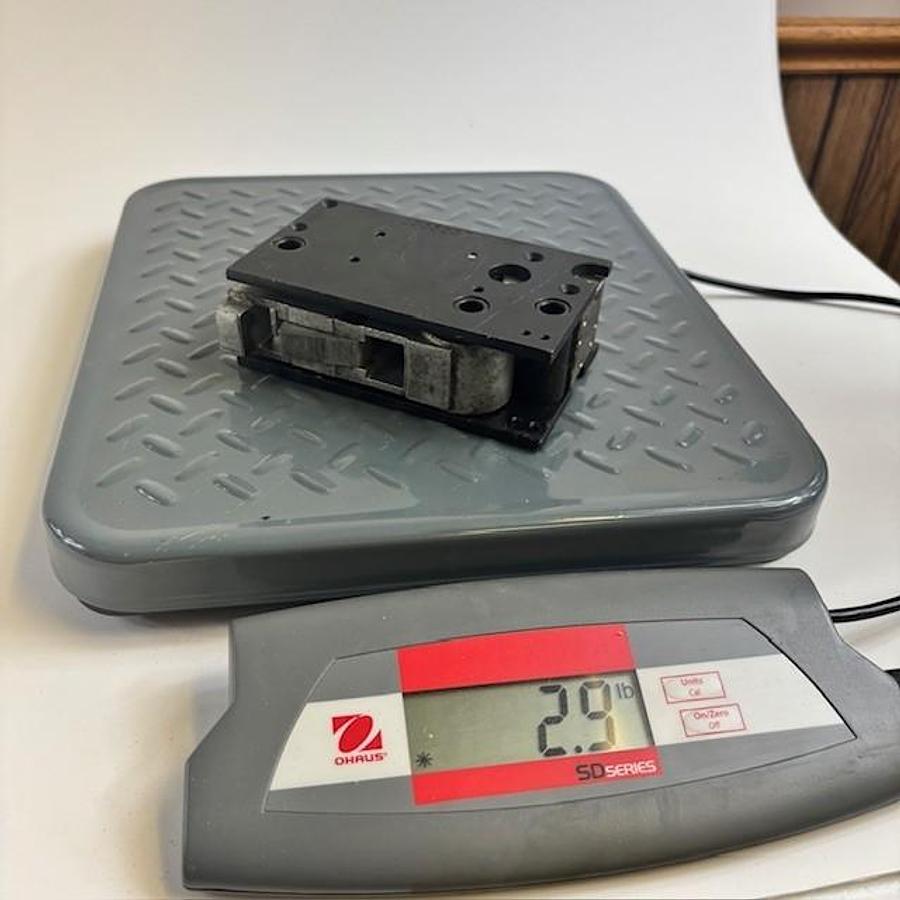 Used BIMBA FLAT-1 FS-040.625-G PNEUMATIC CYLINDER