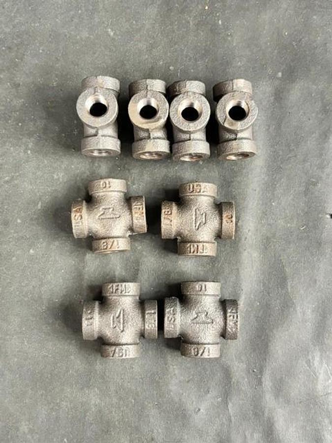 Used ANVIL INTERNATIONAL 1/8" PIPE CROSS FITTINGS 8PCS