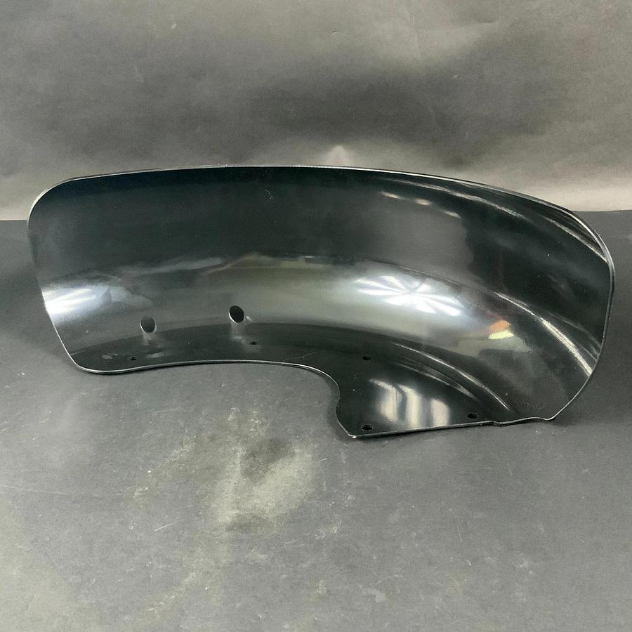 LEFT FENDER FOR URB-E E-BIKE TRAILER ($15 OBO)