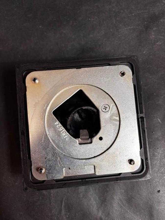 Used FUJI ELECTRIC BZ6N10D CIRCUIT BREAKER OPERATING HANDLE ACCESSORY ($12 OBO)