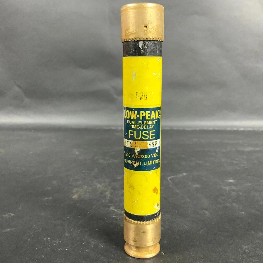 Used BUSSMANN LPS-RK-25SP LOW PEAK FUSE ($7 OBO)