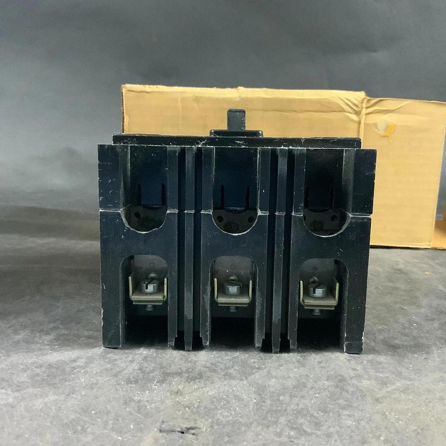 Used WESTINGHOUSE EHB3020L CIRCUIT BREAKER ($75 OBO)