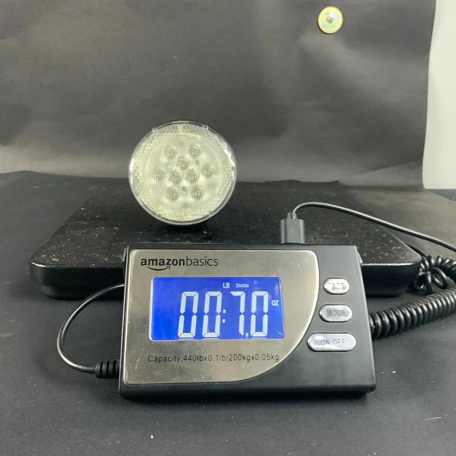 Used SOLAIS LR30LN/25/30/1000 LED REPLACEMENT LAMP ($30 OBO)