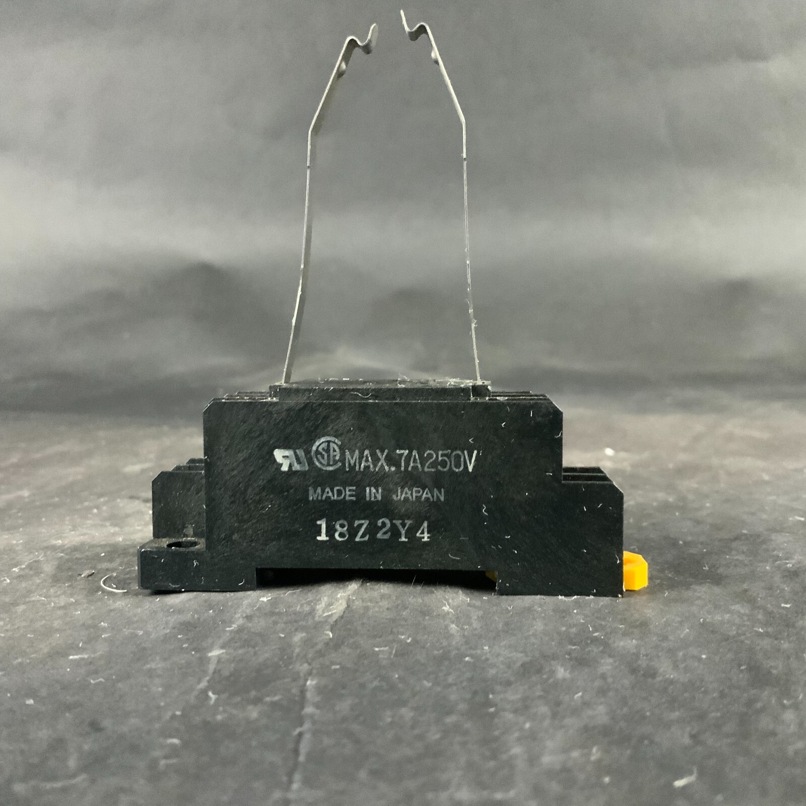 Used OMRON PYF08A RELAY SOCKET ($5 OBO)