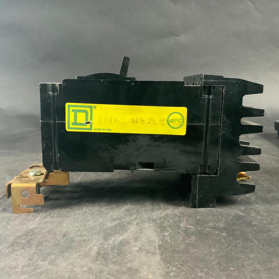 Used SQUARE D FA-32040 CIRCUIT BREAKER ($100 OBO)
