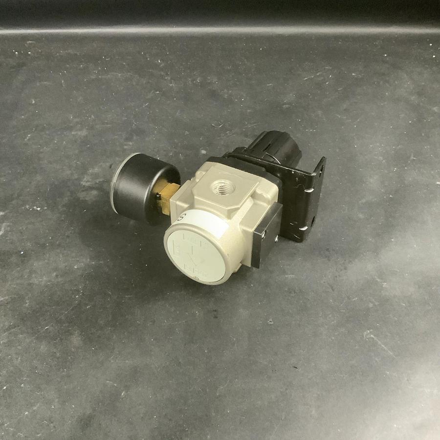 Used SMC AR30K-02 REGULATOR ($10 OBO)
