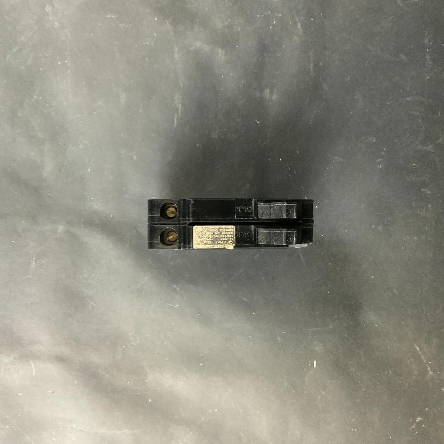 Used MURRAY MP1515 DUPLEX CIRCUIT BREAKER ($7 OBO)