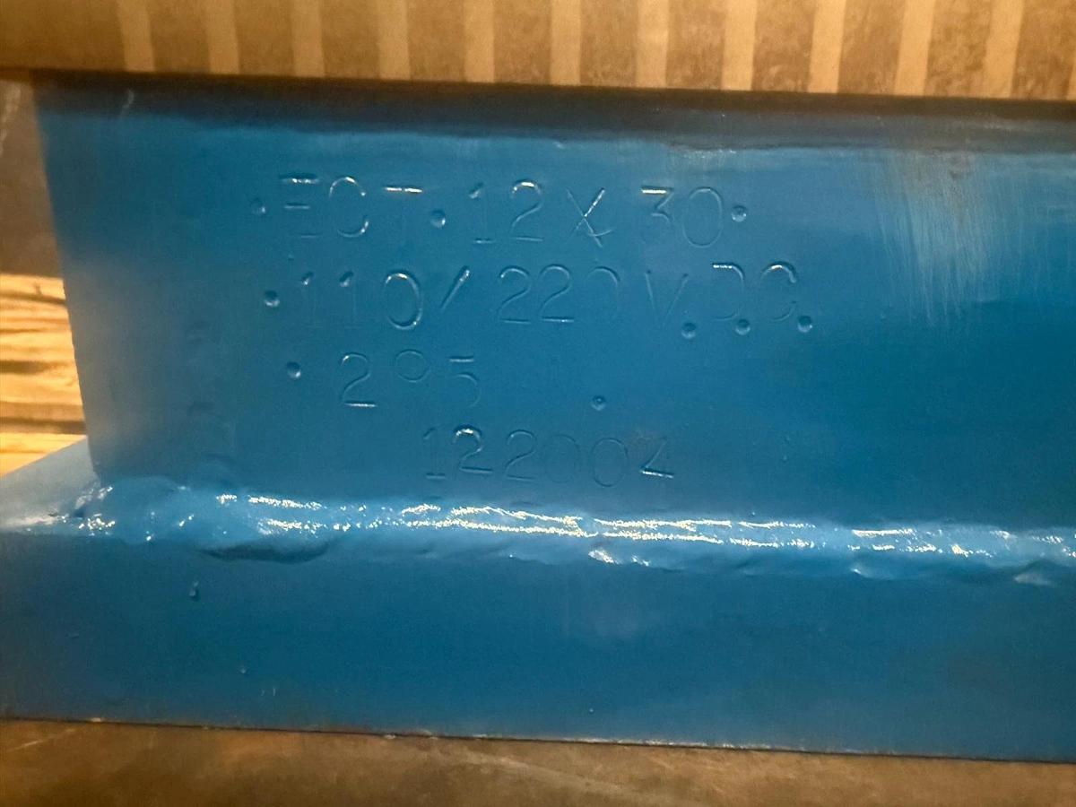 Refurbished Magnetool Magnetic Chuck ECT - 12"x30" ($4,000 OBO)