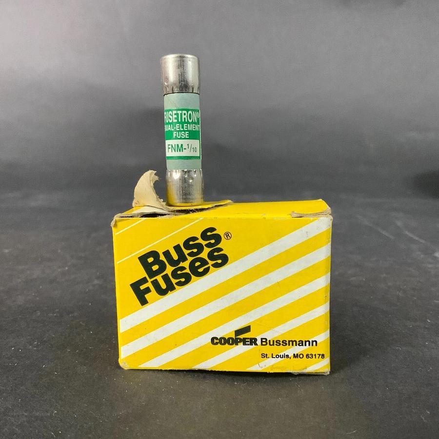 BUSSMANN FNM 1/10 TIME DELAY FUSE - BOX OF 10 ($35 OBO)