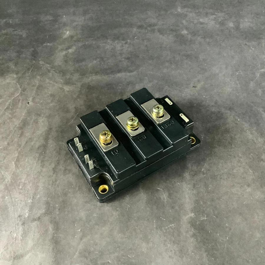 Used MITSUBISHI QM100DY-H BKO-C1819 TRANSISTOR MODULE ($45 OBO)