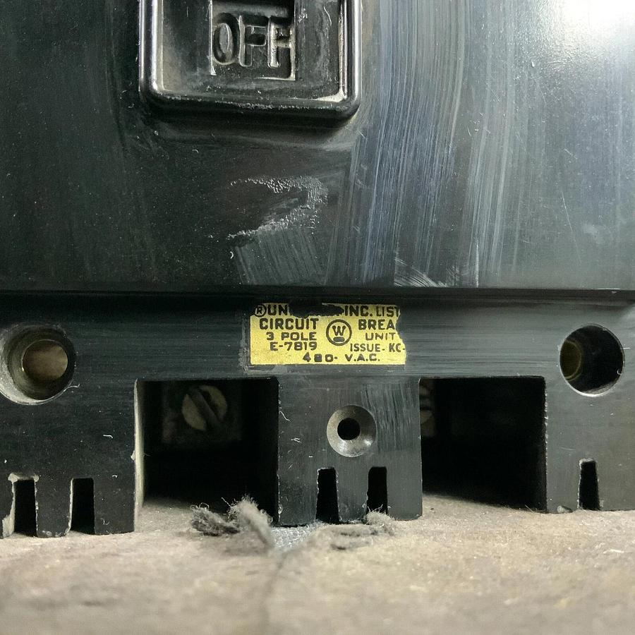 Used WESTINGHOUSE EH3040 CIRCUIT BREAKER ($80 OBO)