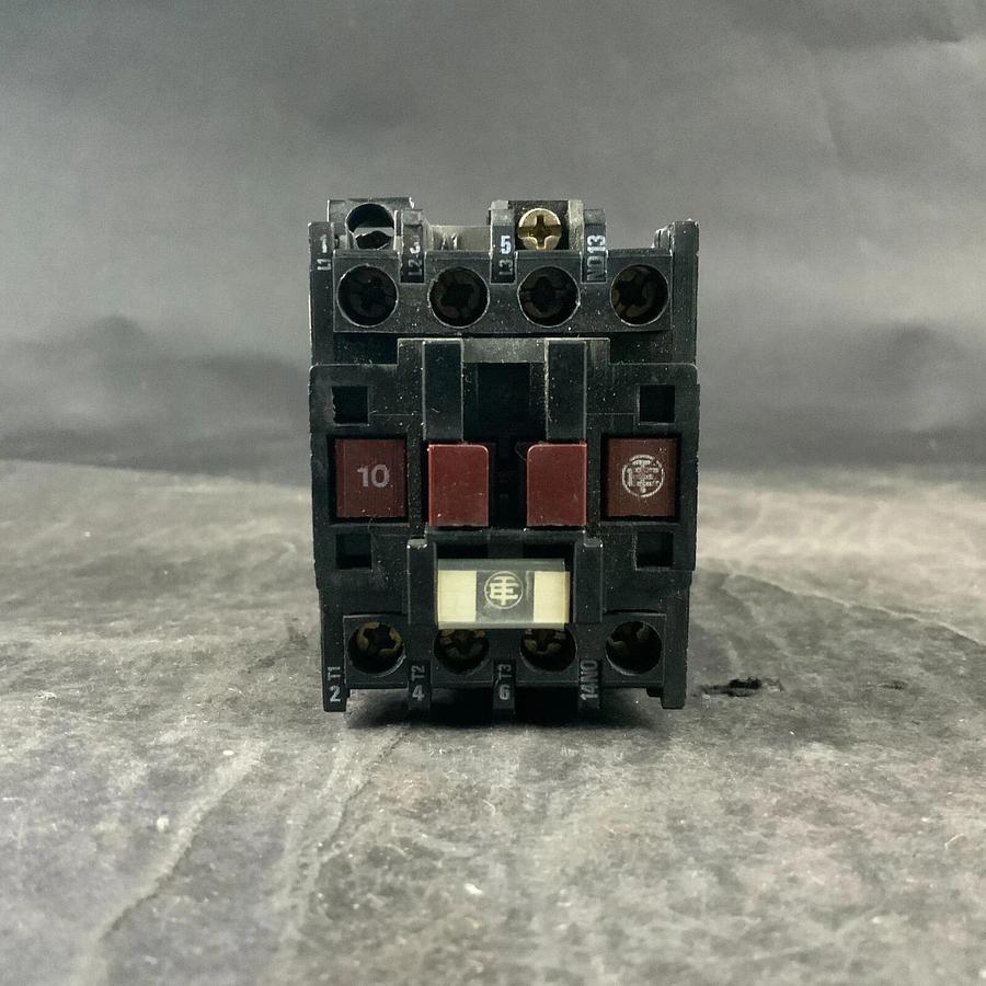 Used TELEMECANIQUE LP1-D123 CONTACTOR ($45 OBO)