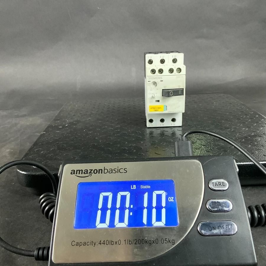 Used SIEMENS 3RV1011-1CA10 CIRCUIT BREAKER ($15 OBO)