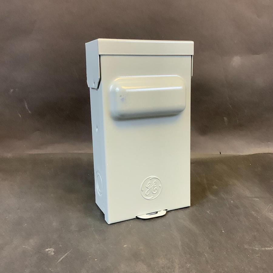 GE TF60RCP AIR CONDITIONER DISCONNECT ($15 OBO)