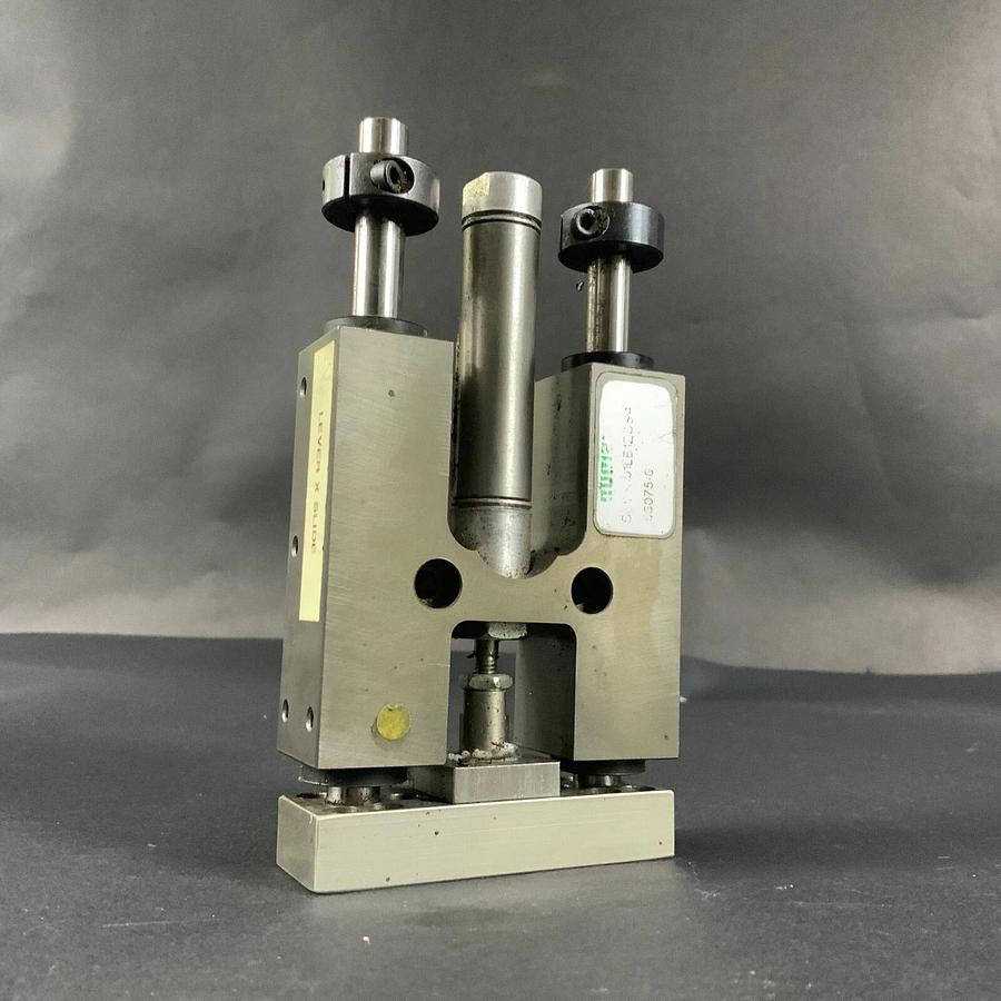 Used NUMATICS SH05601LB1ZCS4 PNEUMATIC LINEAR SLIDE ($240 OBO)