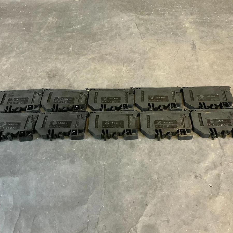Used ALLEN BRADLEY 1492-H4 DIN RAIL FUSE HOLDER - SET OF 10 ($8 OBO)