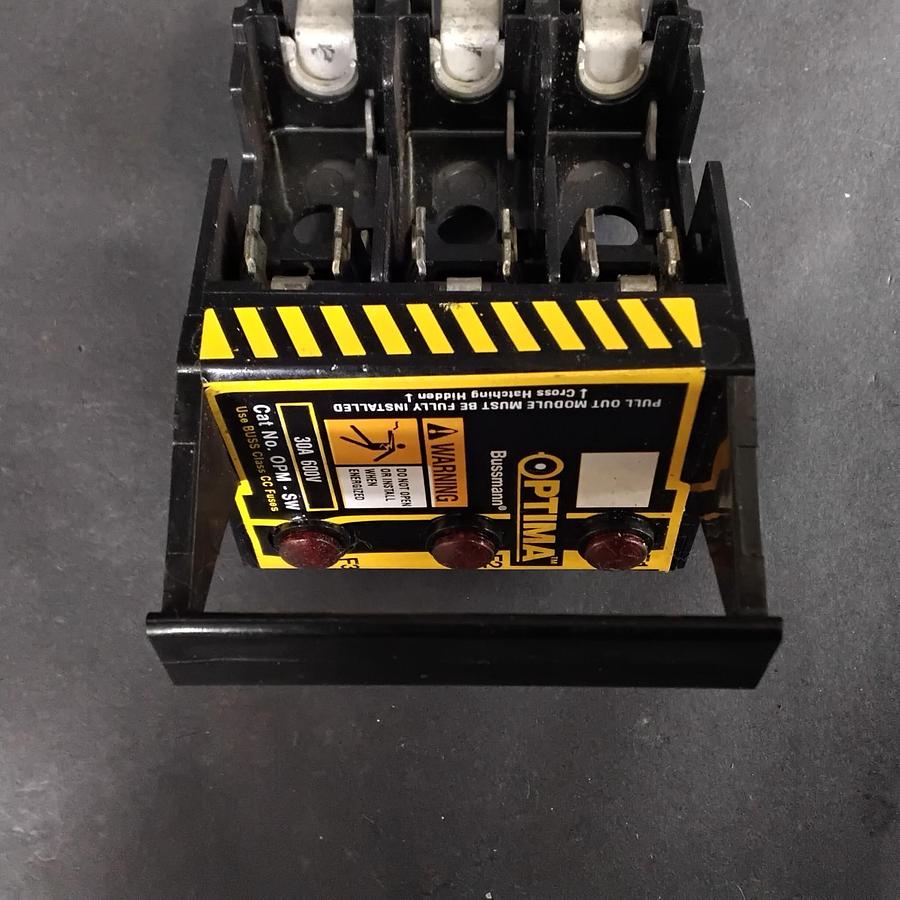 Used BUSSMANN OPTIMA OPM-SW OVERCURRENT PROTECTION MODULE ($12)