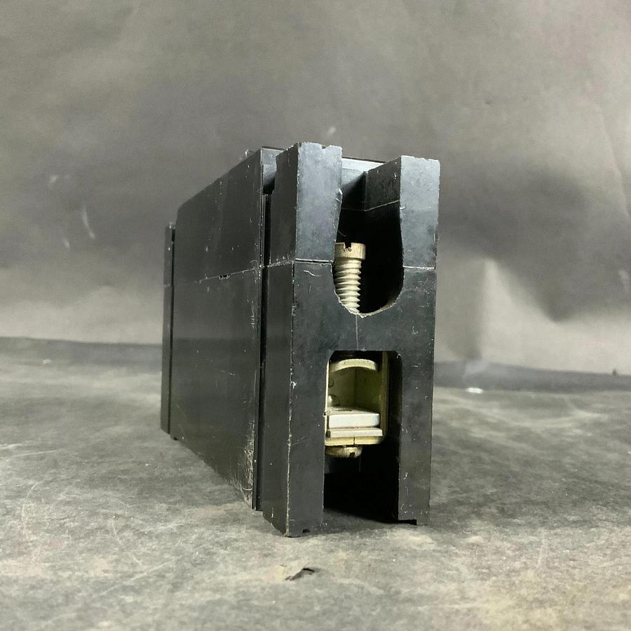 Used WESTINGHOUSE EB1030 CIRCUIT BREAKER ($25 OBO)