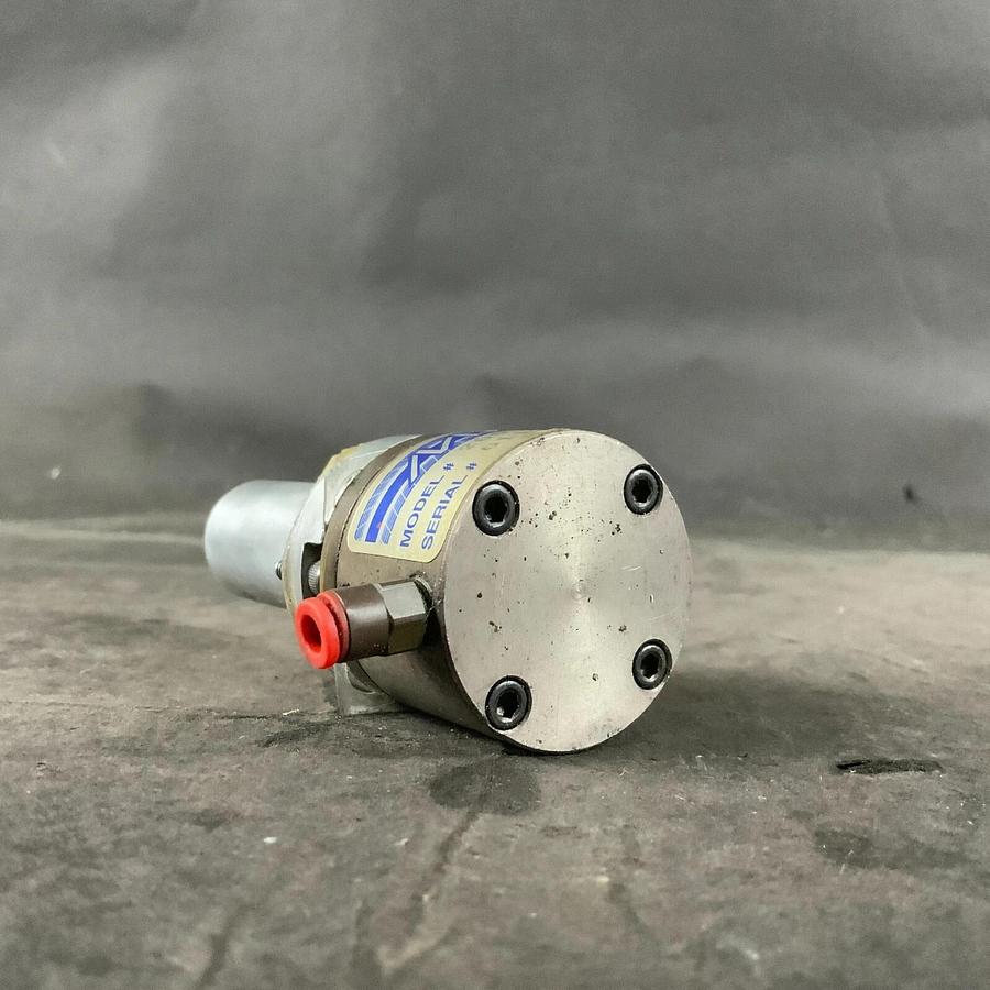 Used M&R 2009074 PNEUMATIC CYLINDER ($45 OBO)