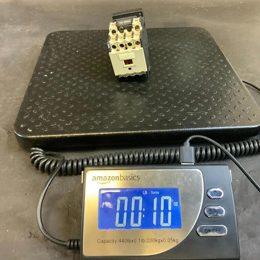 Used MOELLER DIL 00AM-10 110V CONTACTOR ($40 OBO)
