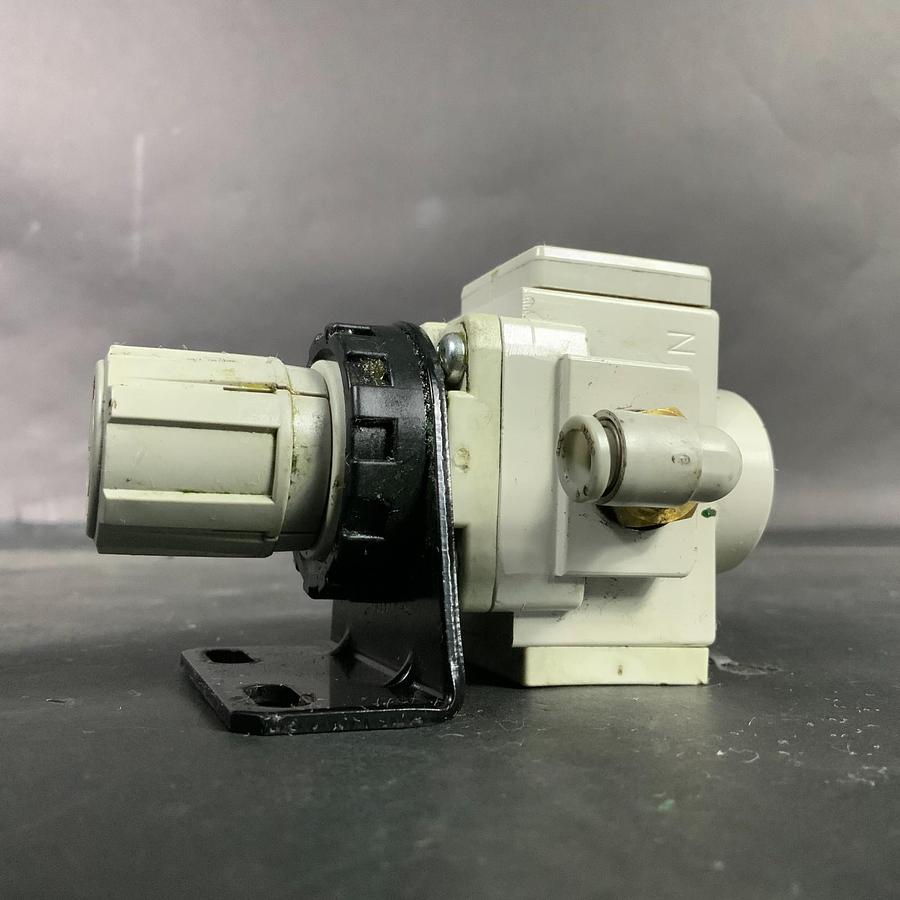Used SMC AR20K-N02E-Z-B AIR REGULATOR ($25 OBO)