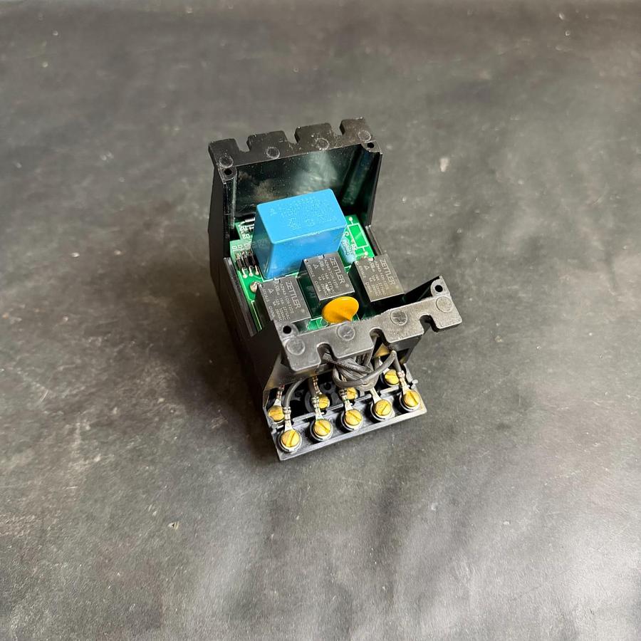 Used EAGLE SIGNAL BRE8A6 ELECTRONIC RESET TIMER ($50 OBO)