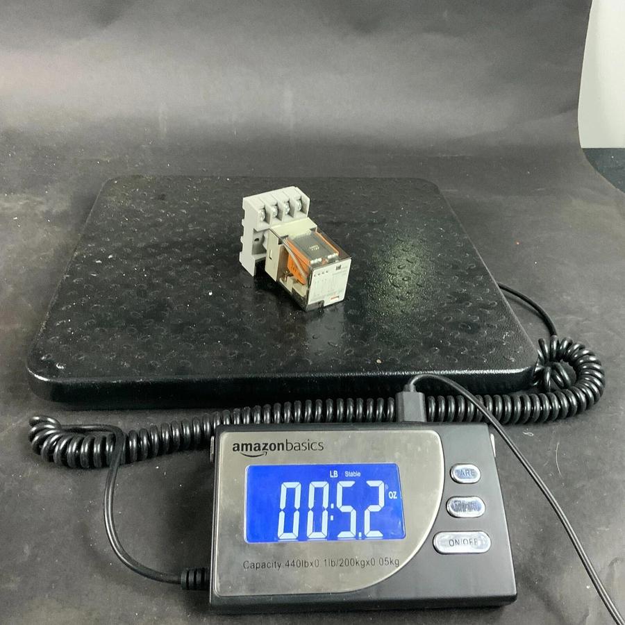 ALLEN BRADLEY 700-HA32A24 GENERAL PURPOSE RELAY ($17 OBO)