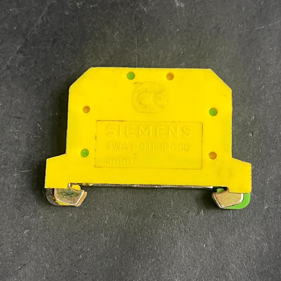 Used SIEMENS 8WA1011-1PG00 TERMINAL BLOCK ($10 OBO)