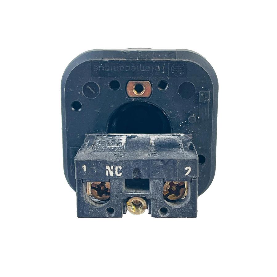 Used TELEMECANIQUE ZB2-BE102 PUSHBUTTON SWITCH 22MM RED FLUSH 1NC 10A 500V