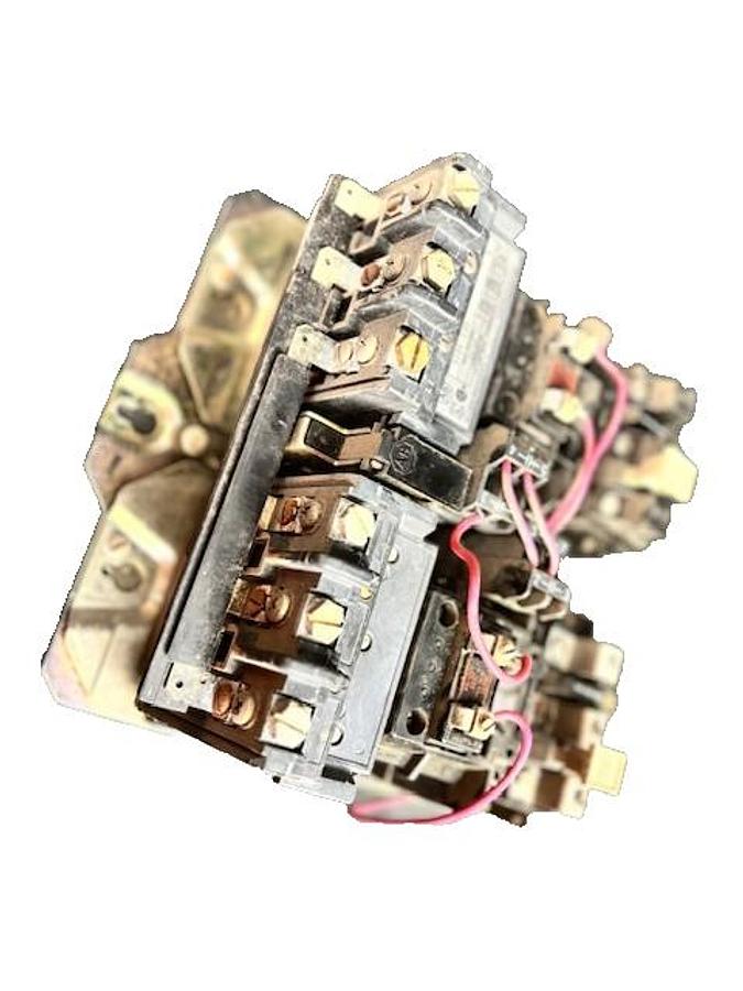 Used ALLEN BRADLEY 520E-C0D SERIES B STARTER