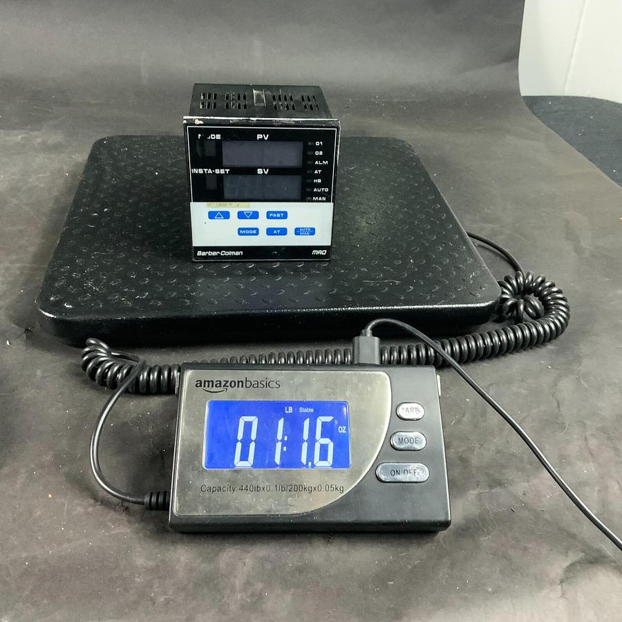 Used INVENSYS MAQ3-003-01-000-5 TEMPERATURE CONTROLLER ($90 OBO)