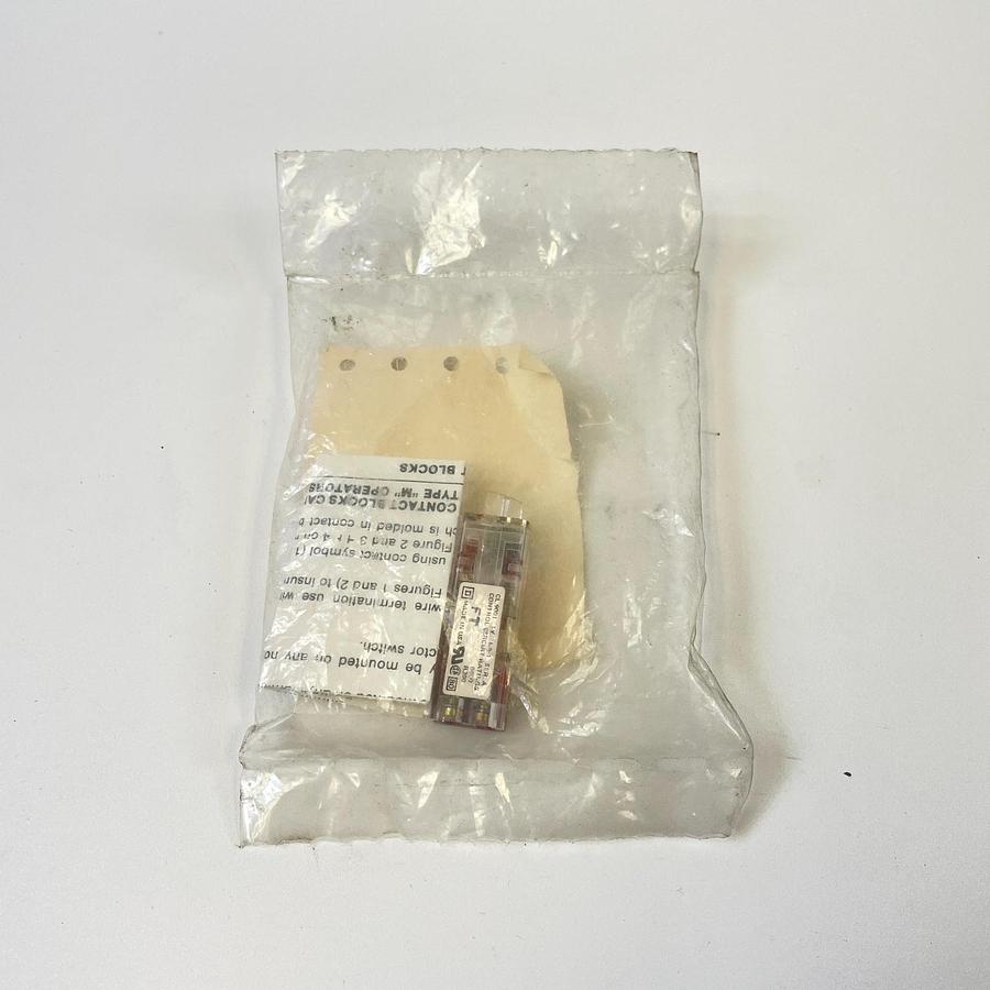 SQUARE D 9001LA1 TYPE LA-1 SERIES A CONTACT BLOCK MOUNTING BASE NC OEM