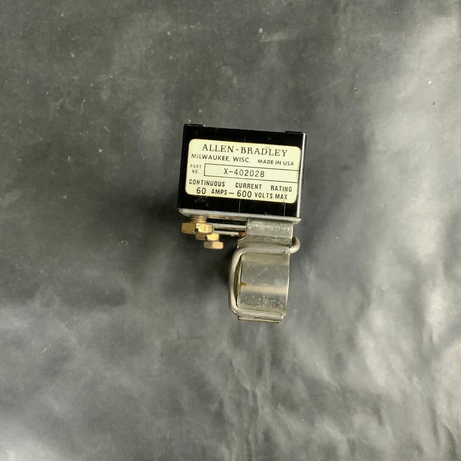 Used ALLEN BRADLEY X-402028 FUSE BLOCK ($15 OBO)