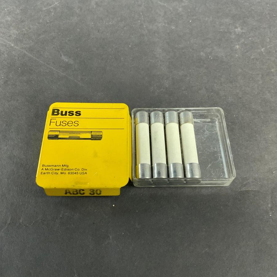 BUSSMANN ABC-30 FUSE - SET OF 4 ($5 OBO)