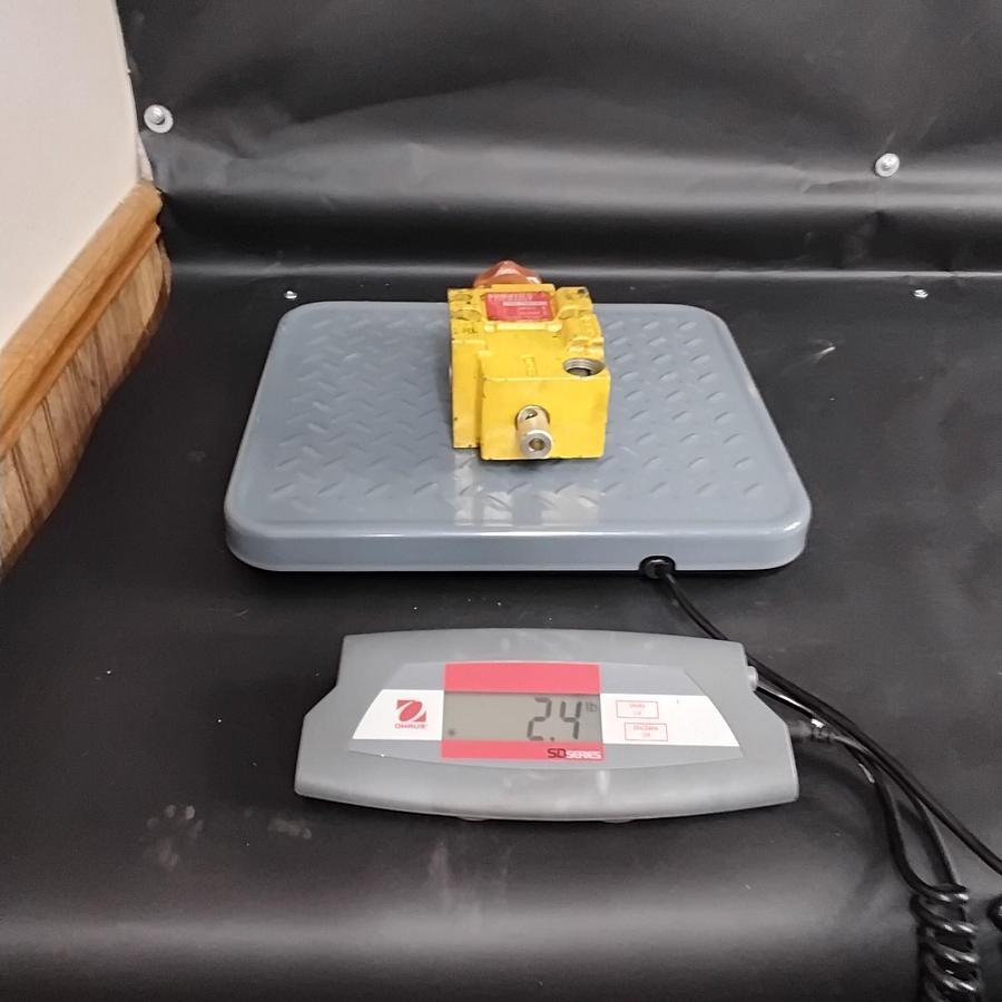 Used NUMATICS MVL30N06Y LOCKOUT VALVE ($35 OBO)