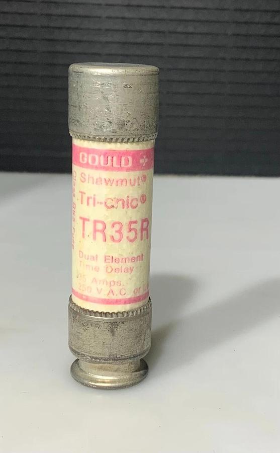 Used MERSEN FERRAZ SHAWMUT TR35R