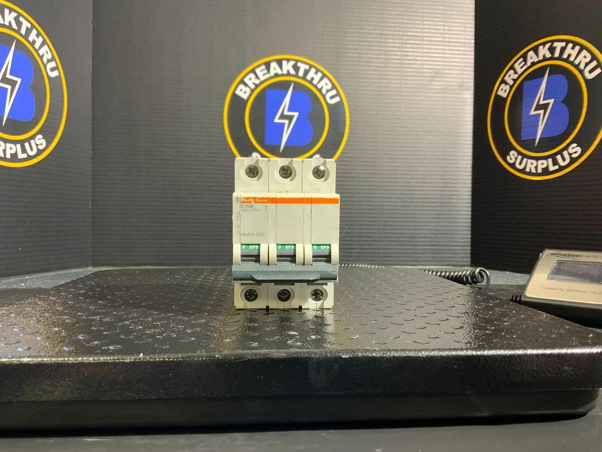 MERLIN GERIN 17472 MULTI9 D30A ($20 OBO)