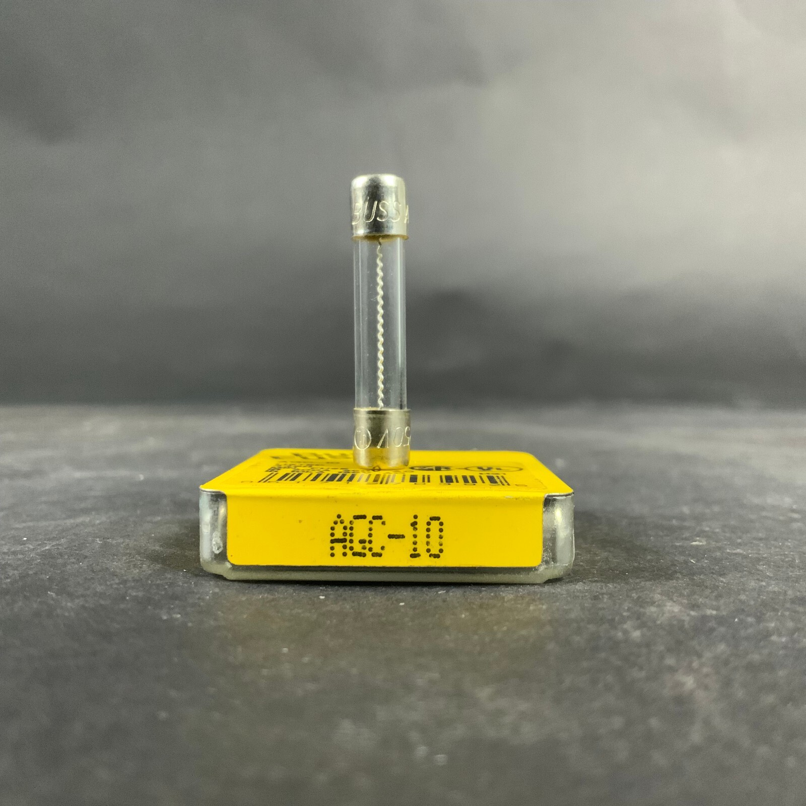 BUSSMANN AGC-10 FUSE - SET OF 5 ($6.50)
