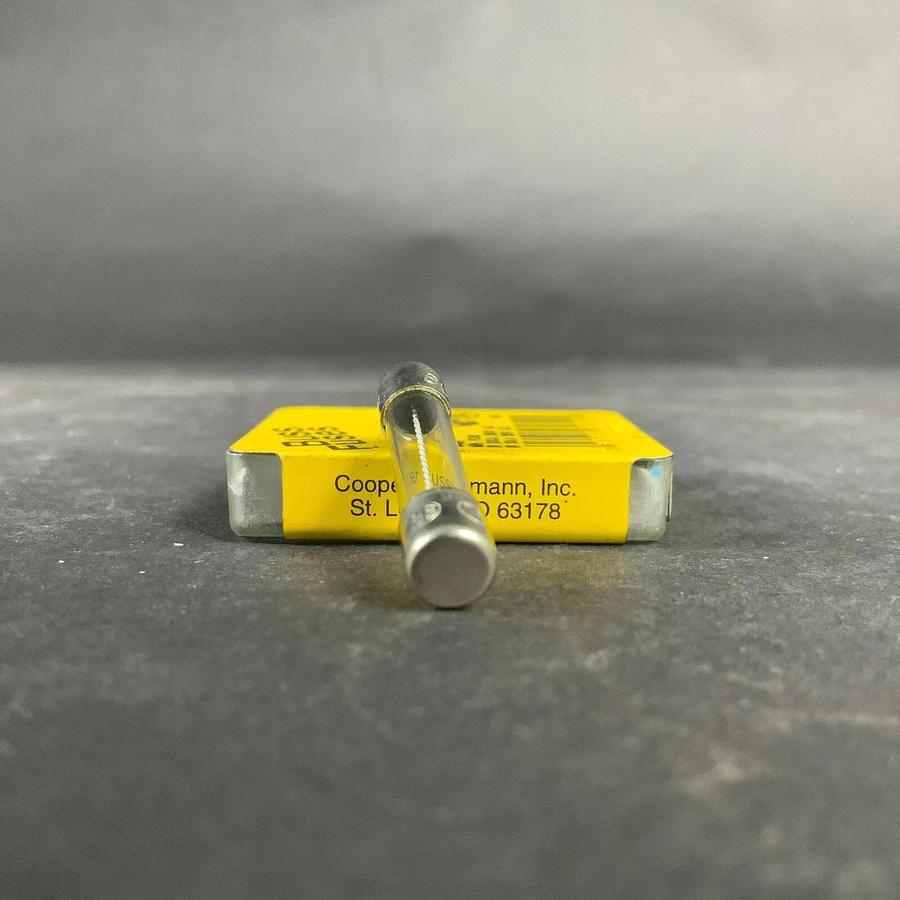 BUSSMANN AGC-10 FUSE - SET OF 5 ($6.50)