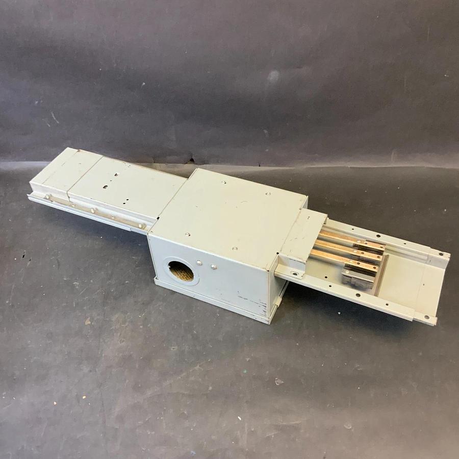 Used GE DH1E1 FLEX-A-POWER PLUG-IN BUSWAY ($150 OBO)