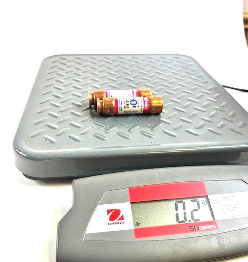 Used FERRAZ SHAWMUT TR40R FUSES 2PCS