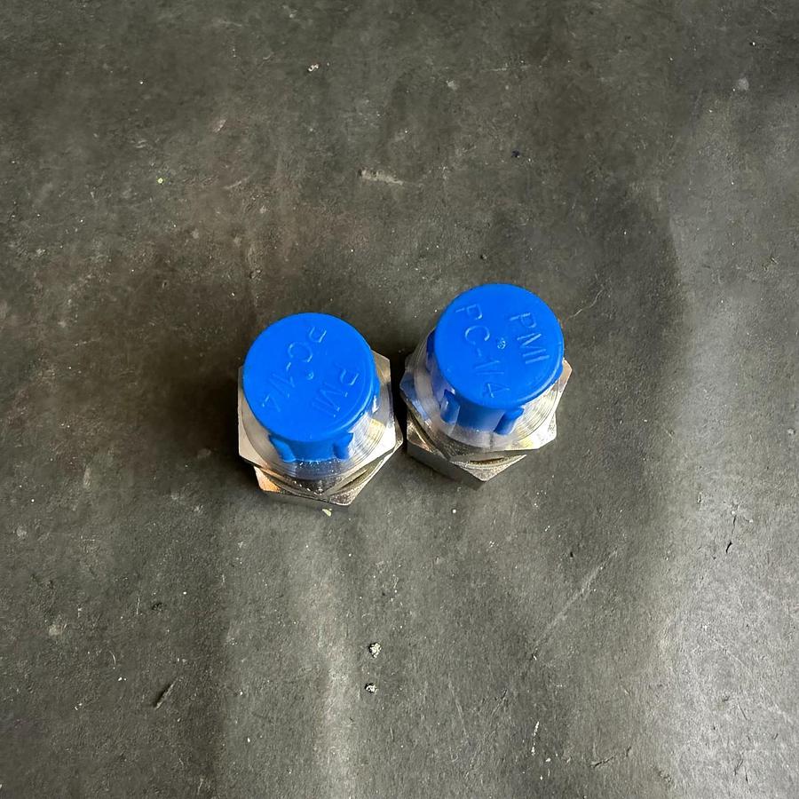 Used PARKER PMI PC-1/4 HEX FITTINGS - SET OF 2