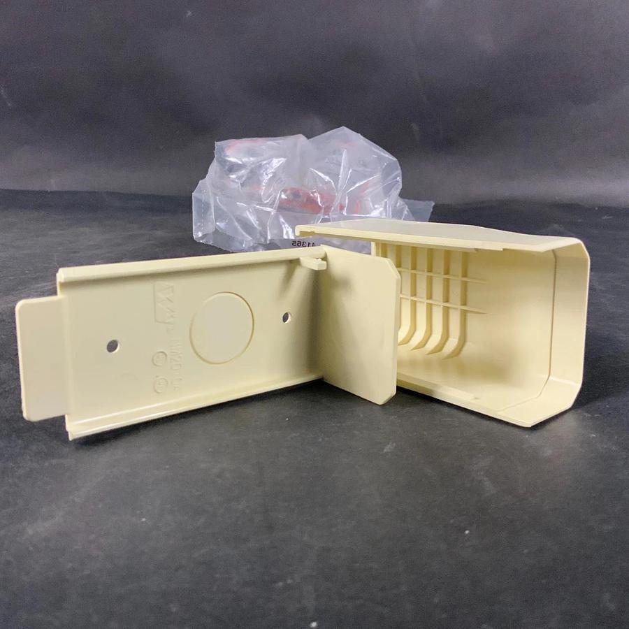 WIREMOLD NM2010A END FEED FITTING ($12 OBO)