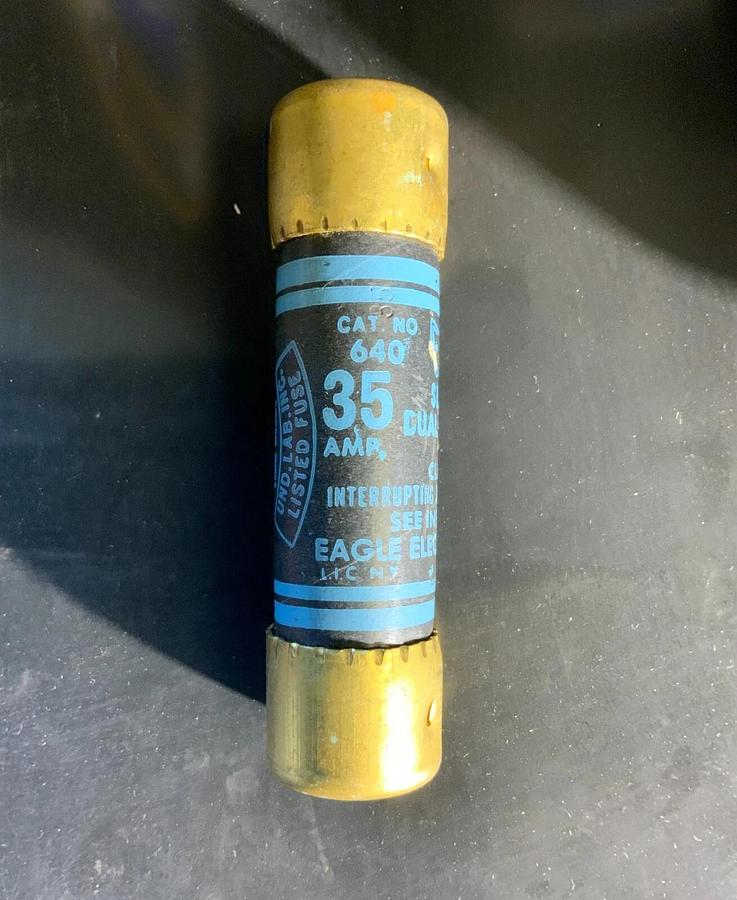 Used EAGLE ELECTRIC 640-35 ($9.99/ EACH OBO)