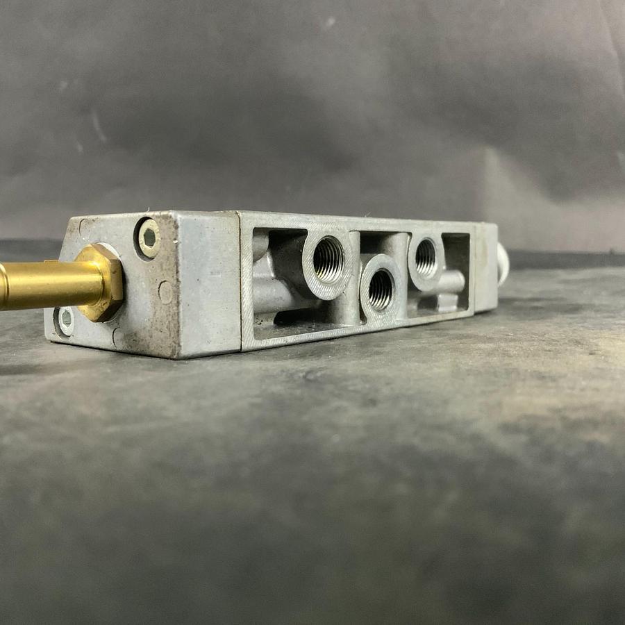 Used FESTO 8820 JMFH-5-1/8 SOLENOID VALVE ($25 OBO)